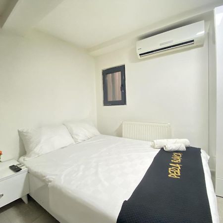 شقة اسطنبول  في Comfortable And Central Studio Flat In Beyoglu المظهر الخارجي الصورة