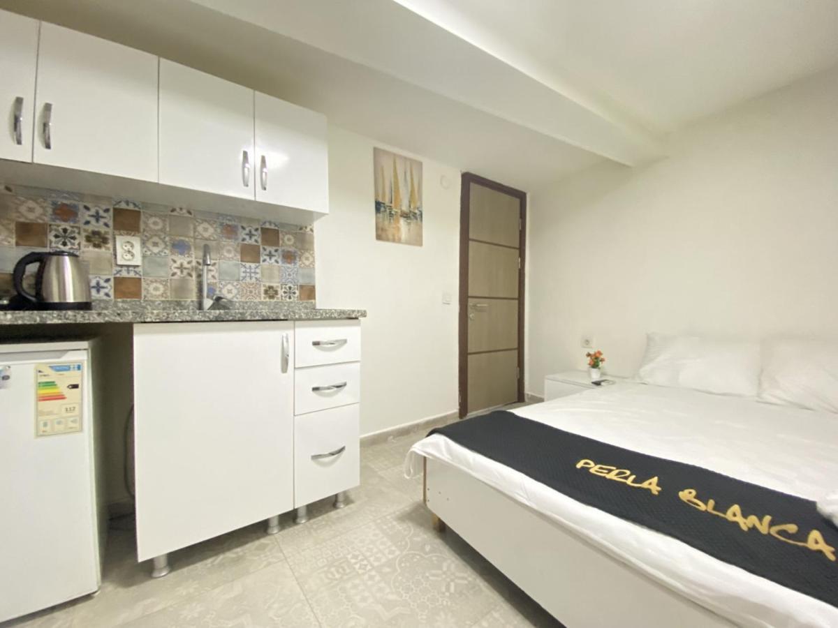 شقة اسطنبول  في Comfortable And Central Studio Flat In Beyoglu المظهر الخارجي الصورة