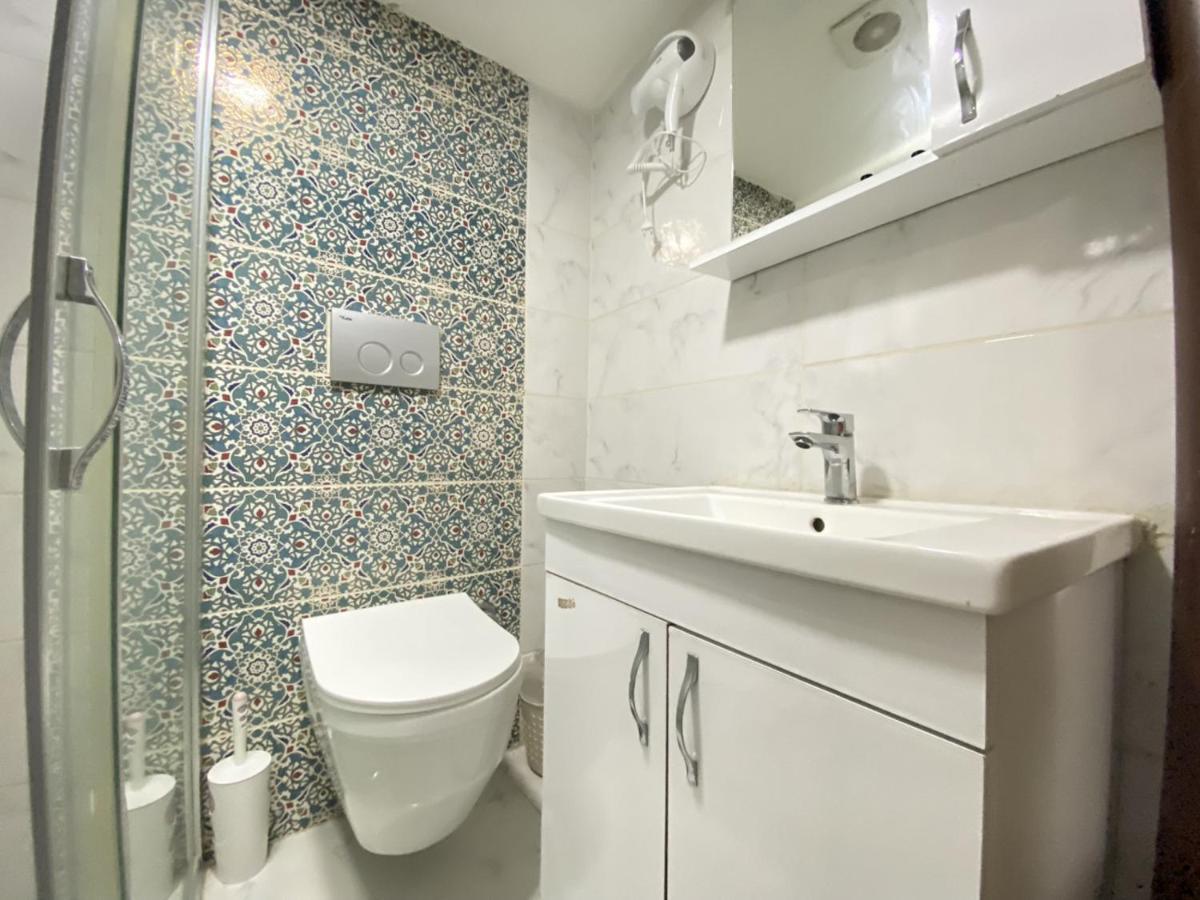 شقة اسطنبول  في Comfortable And Central Studio Flat In Beyoglu المظهر الخارجي الصورة